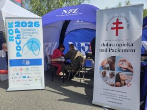 Zesp&oacute;ł Instytutu na wydarzeniu profilaktycznym na PGE Narodowym. 25 lipca 2026 r. na błoniach PGE Narodowego w Warszawie odbyło się wydarzenie profilaktyczne w ramach og&oacute;lnokrajowej kampanii &bdquo;W boju i potrzebie krwi nie szczędzę&rdquo;