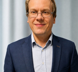 Dr n. med. Jacek Wakuliński